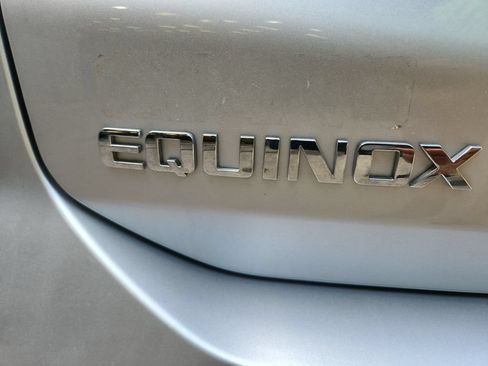 Used 2020 Chevrolet Equinox LS w/ LS Convenience Package FWD image 37
