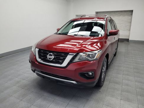 Used 2020 Nissan Pathfinder SV w/ Cargo Package FWD image 15