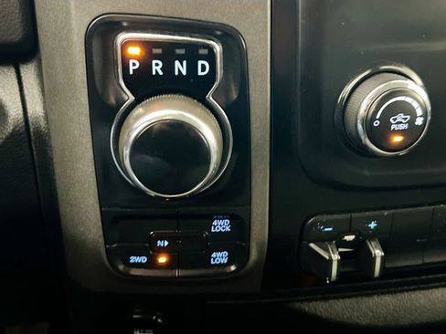 Used 2018 RAM 1500 Express w/ Express Value Package AWD/4WD image 13