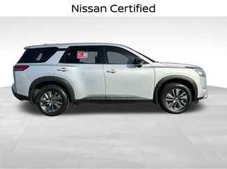 Certified 2023 Nissan Pathfinder S video 2