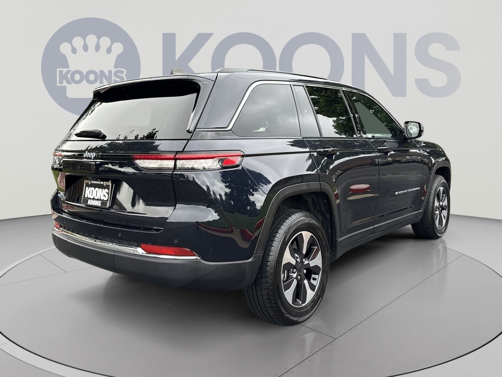 Used 2024 Jeep Grand Cherokee Limited 4xe AWD/4WD image 7