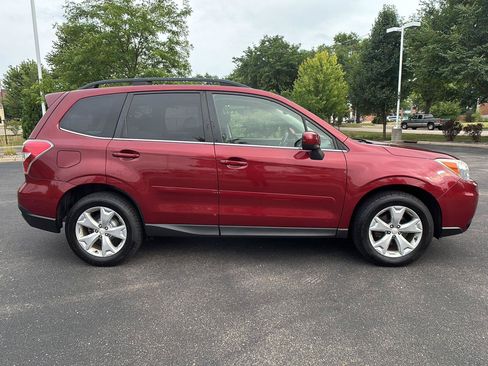 Used 2014 Subaru Forester 2.5i Limited AWD/4WD image 10