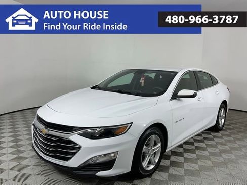 Used 2023 Chevrolet Malibu LT w/ Driver Confidence Package FWD image 1