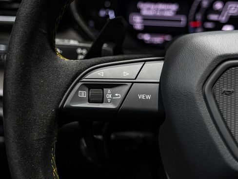 Used 2024 Lamborghini Urus Performante image 13