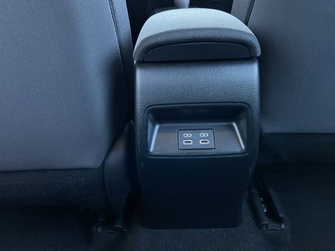 Used 2024 Toyota Corolla LE image 17