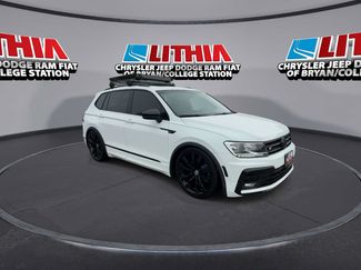 Used 2021 Volkswagen Tiguan SE R-Line w/ 3rd Row Seat Package AWD/4WD video 2