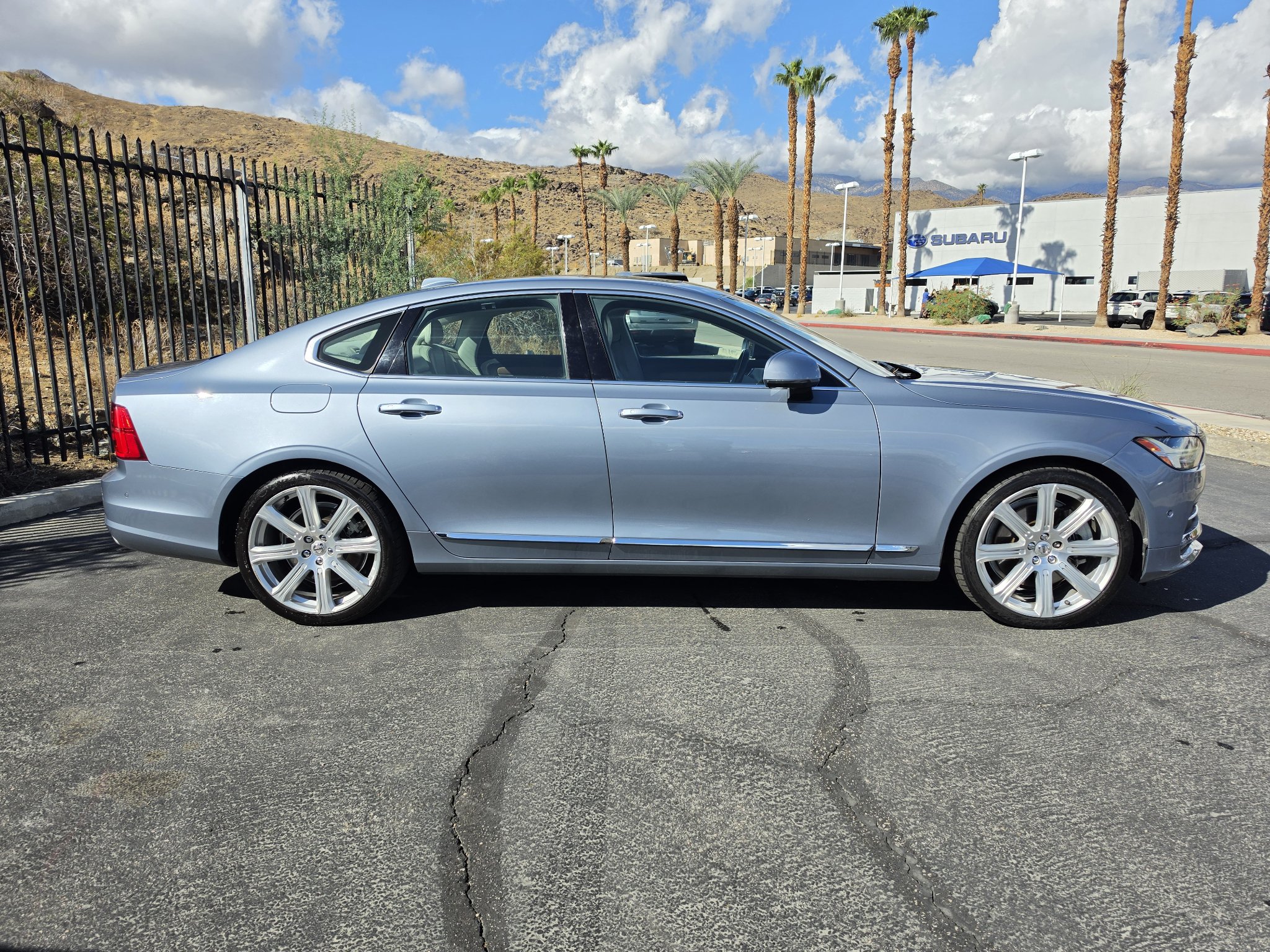 Used 2017 Volvo S90 T6 Inscription w/ Vision Package AWD/4WD image 6