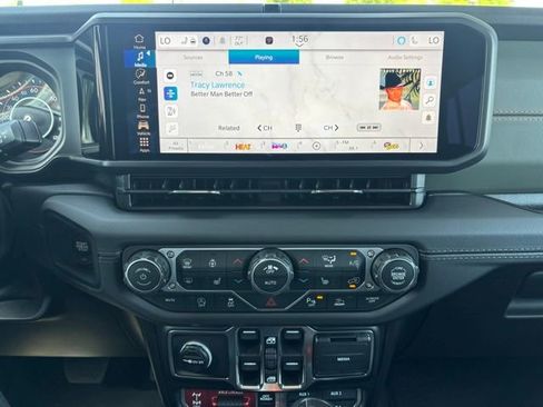 New 2026 Jeep Gladiator Mojave AWD/4WD image 16