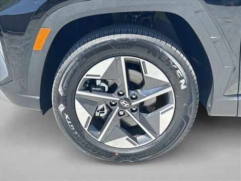 Certified 2025 Hyundai Tucson SEL image 10