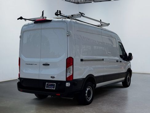 Used 2024 Ford Transit 250 148 Medium Roof w/ Load Area Protection Package RWD image 5