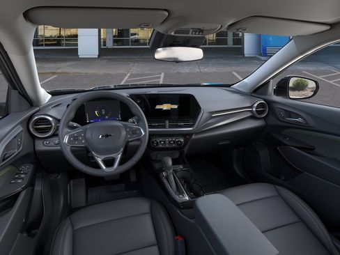 New 2026 Chevrolet Trax ACTIV FWD image 16