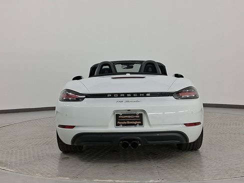 Certified 2022 Porsche 718 Boxster image 10