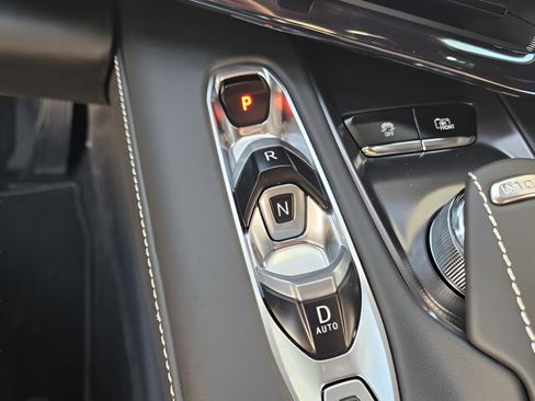 New 2025 Chevrolet Corvette E-Ray image 11