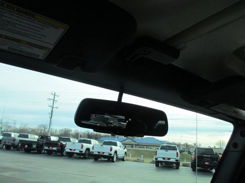 Used 2018 Jeep Wrangler Unlimited Sport S image 20