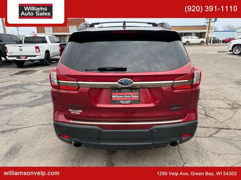 Used 2022 Subaru Ascent Onyx Edition image 6