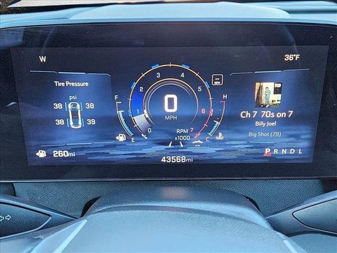 Used 2024 Chevrolet Traverse LT image 11