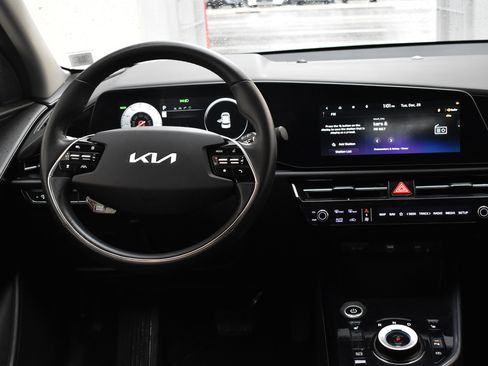 Used 2023 Kia Niro Wind image 31
