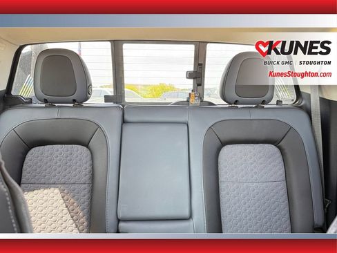 Used 2016 Chevrolet Colorado Z71 AWD/4WD image 46