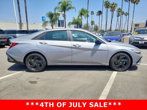 New 2026 Hyundai Elantra Sport FWD image 31