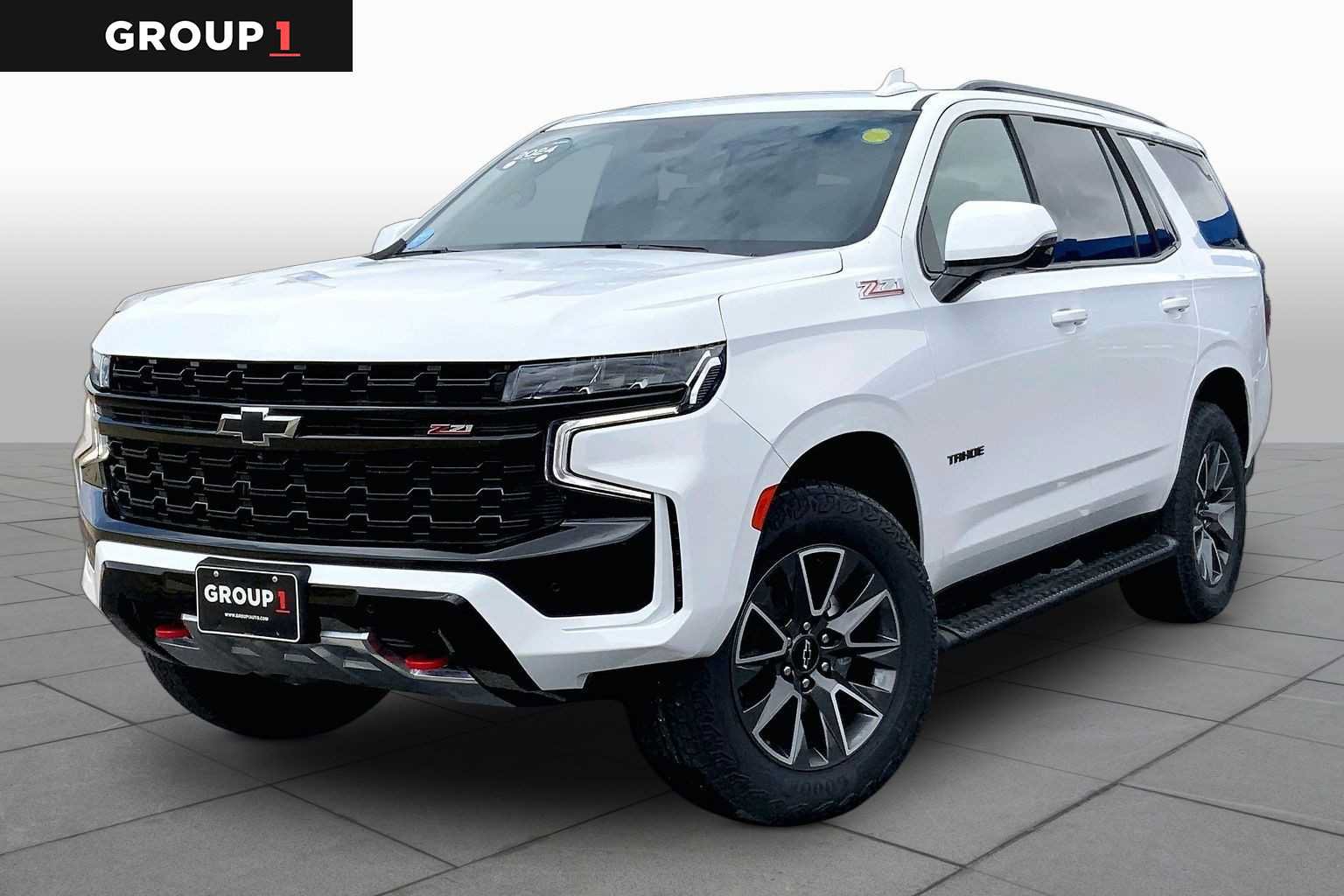 Used 2024 Chevrolet Tahoe Z71 w/ Luxury Package AWD/4WD image 1