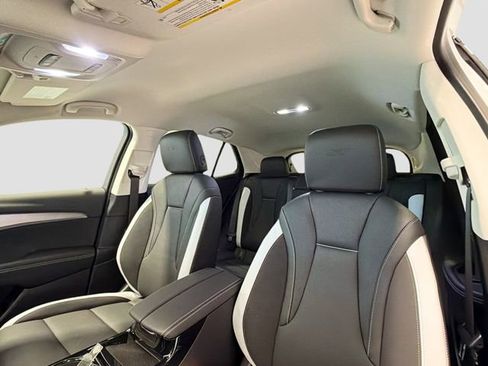 New 2026 Buick Envision Sport Touring image 20