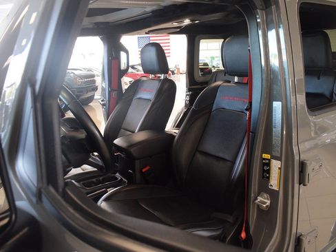 Used 2020 Jeep Wrangler Unlimited Rubicon w/ Quick Order Package 28Y Recon AWD/4WD image 30