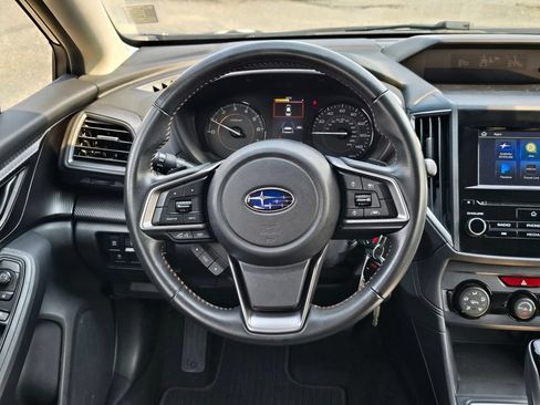 Used 2019 Subaru Crosstrek 2.0i Premium w/ Eyesight System AWD/4WD image 18
