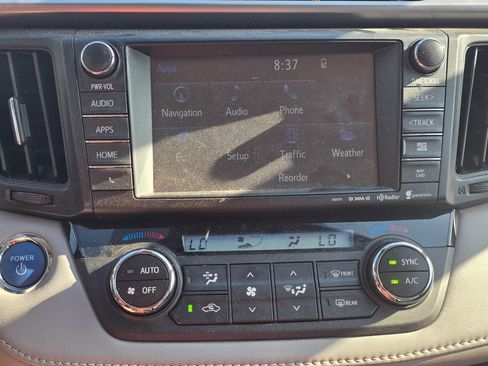 Used 2016 Toyota RAV4 XLE w/ Convenience Package AWD/4WD image 16