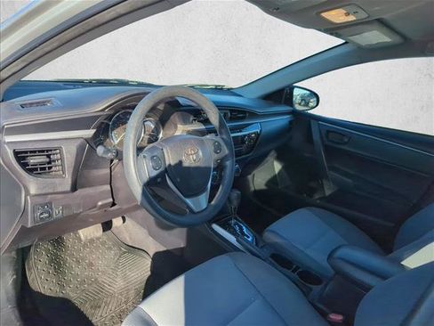 Used 2014 Toyota Corolla L image 11