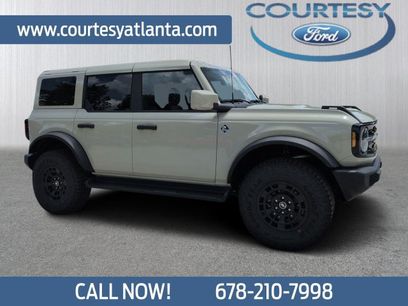 New 2026 Ford Bronco Outer Banks w/ Sasquatch Package