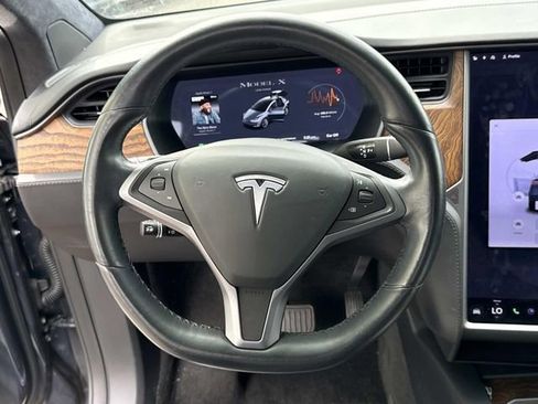 Used 2019 Tesla Model X Long Range AWD/4WD image 19