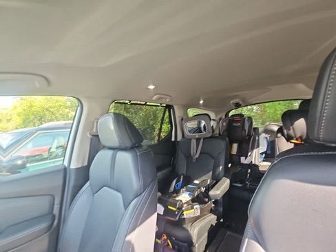 Used 2024 Honda Pilot EX-L image 8