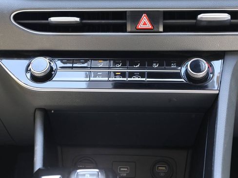 Used 2022 Hyundai Sonata SE FWD image 21