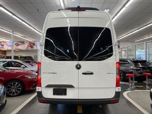 Used 2026 Mercedes-Benz Sprinter 2500 image 6