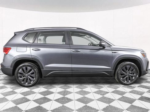 Used 2023 Volkswagen Taos S image 13