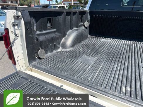 Used 2017 Ford F150 Lariat w/ Equipment Group 501A Mid AWD/4WD image 31
