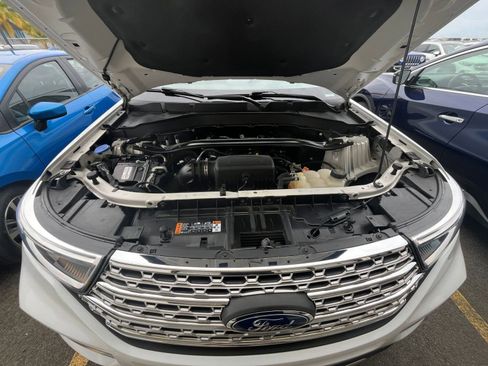 Used 2023 Ford Explorer Limited image 36