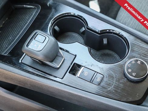 Used 2023 Nissan Rogue SV AWD/4WD image 16