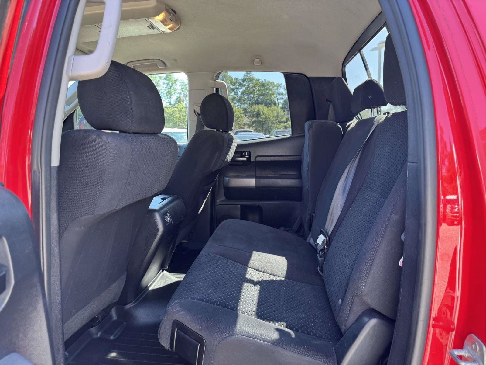 Used 2011 Toyota Tundra 4x4 Double Cab w/ TRD Off-Road Pkg image 9