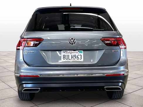 Used 2021 Volkswagen Tiguan SE w/ Panoramic Sunroof Package AWD/4WD image 8