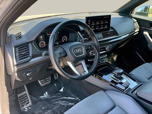 Used 2022 Audi SQ5 Premium Plus AWD/4WD image 18