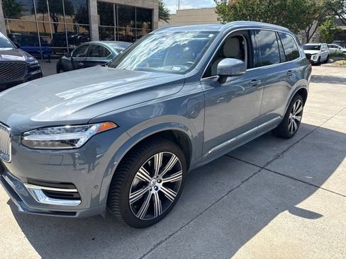 Used 2023 Volvo XC90 T8 Plus w/ Protection Package Premier AWD/4WD image 2