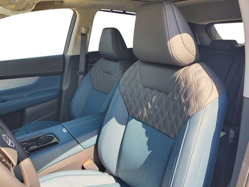New 2026 Nissan Murano Platinum AWD/4WD image 12