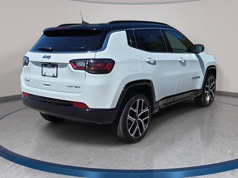 Used 2025 Jeep Compass Limited w/ Elite Group AWD/4WD image 6