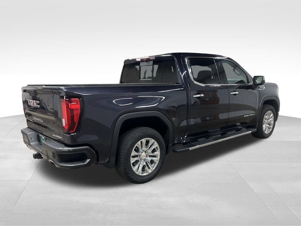 Certified 2022 GMC Sierra 1500 Denali w/ Technology Package AWD/4WD image 9