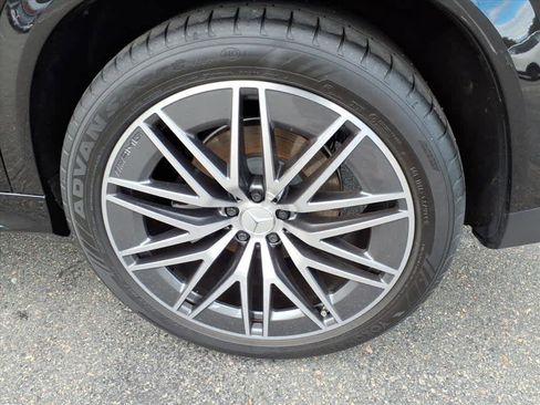 Used 2024 Mercedes-Benz GLE 53 AMG 4MATIC Coupe image 9