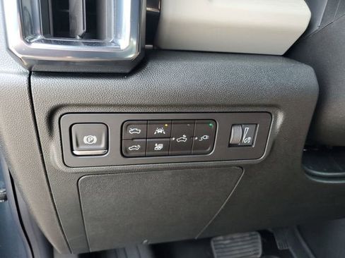 New 2026 GMC Hummer EV 4x4 Crew Cab image 30