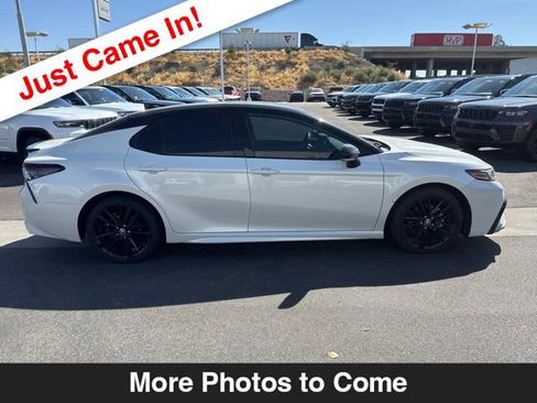 Used 2023 Toyota Camry XSE FWD image 7