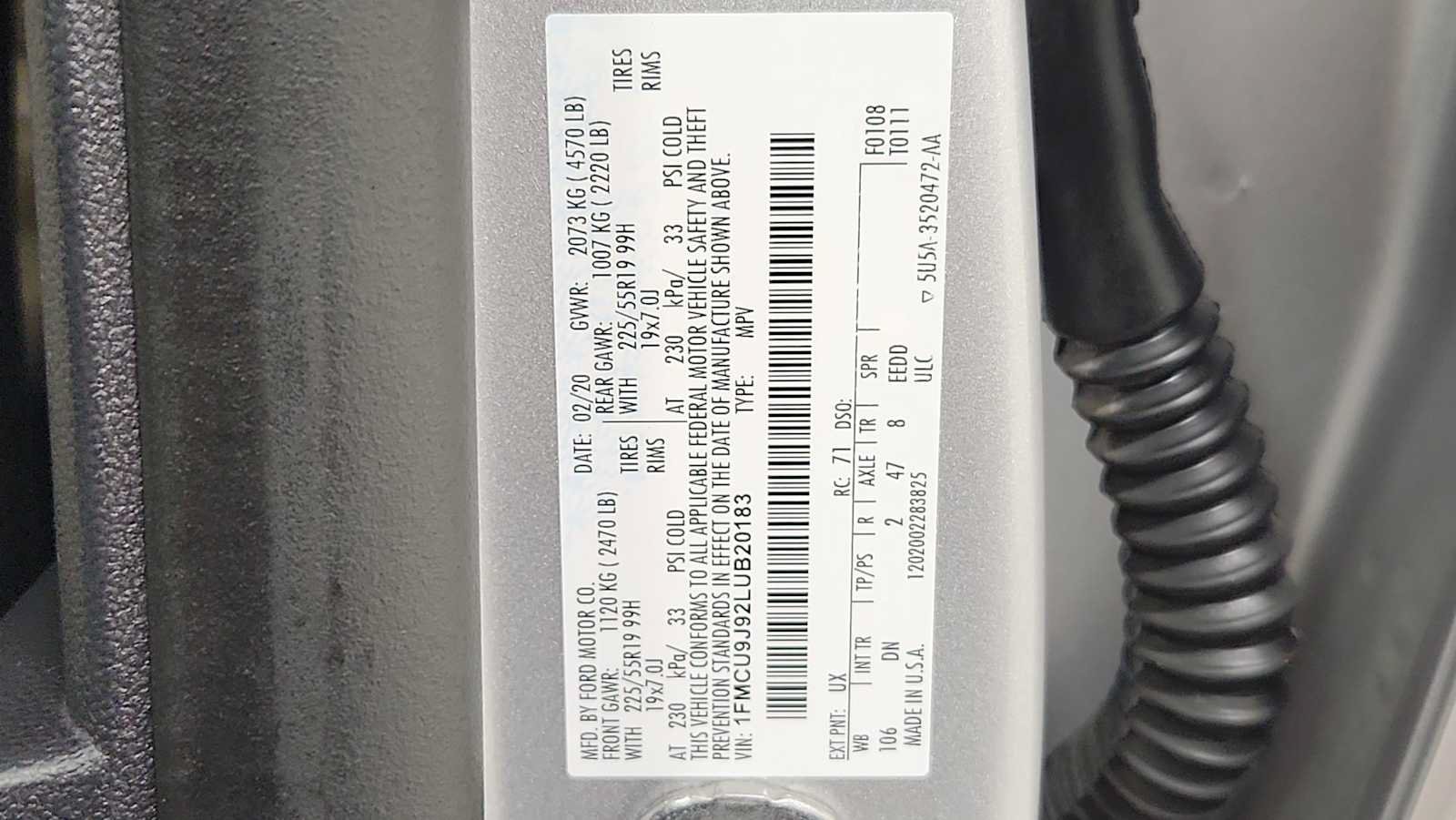 Used 2020 Ford Escape Titanium AWD/4WD image 11