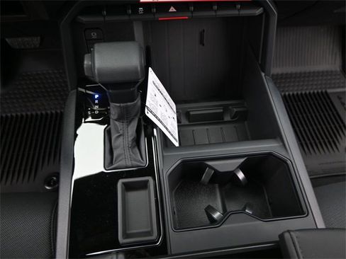 New 2026 Toyota Tundra SR image 7